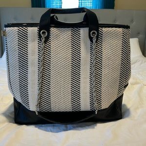 Beis everyday tote - limited edition color